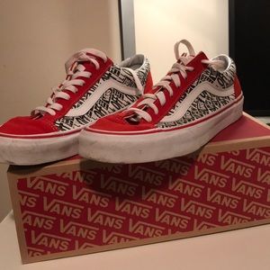 Vans Mid White and Red